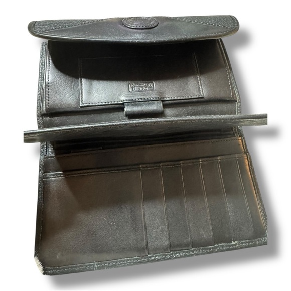 Vintage Dooney & Bourke All-Weather Leather kiss-lock continental wallet checkbo - Picture 4 of 6